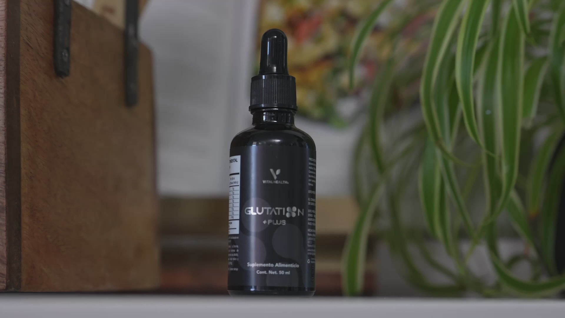 Vital Health glutation plus antioxidant liquid product video
